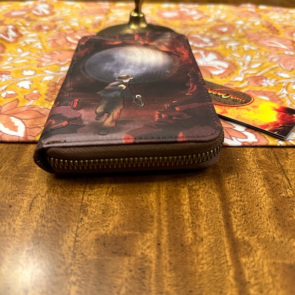 LOUNGEFLY Indiana Jones Raiders of the Lost Ark Zip Around Wallet - Picture 9 of 13